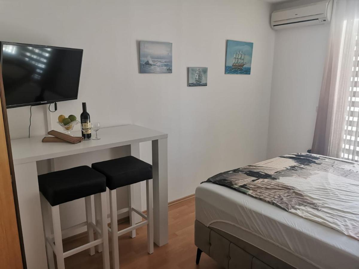 Apartments Ivi Вир Екстериор снимка