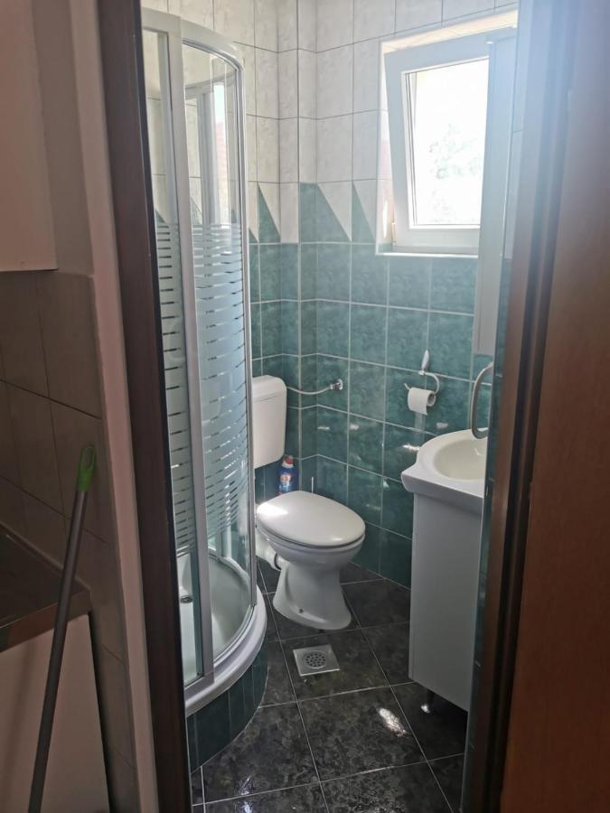 Apartments Ivi Вир Екстериор снимка